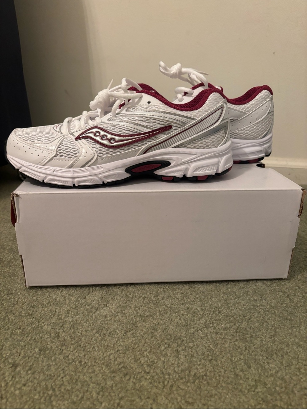 Saucony Women White and Maroon Athletic Running Shoes